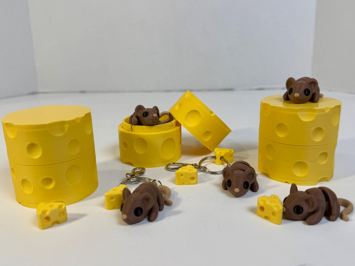 Mouse Fidget Toy & Keychain Set with Cheese Box | ZOU3D | Flexi Articulated Sensory Fidget Animals | 3D Printed Fidget Toy | Baby Animals