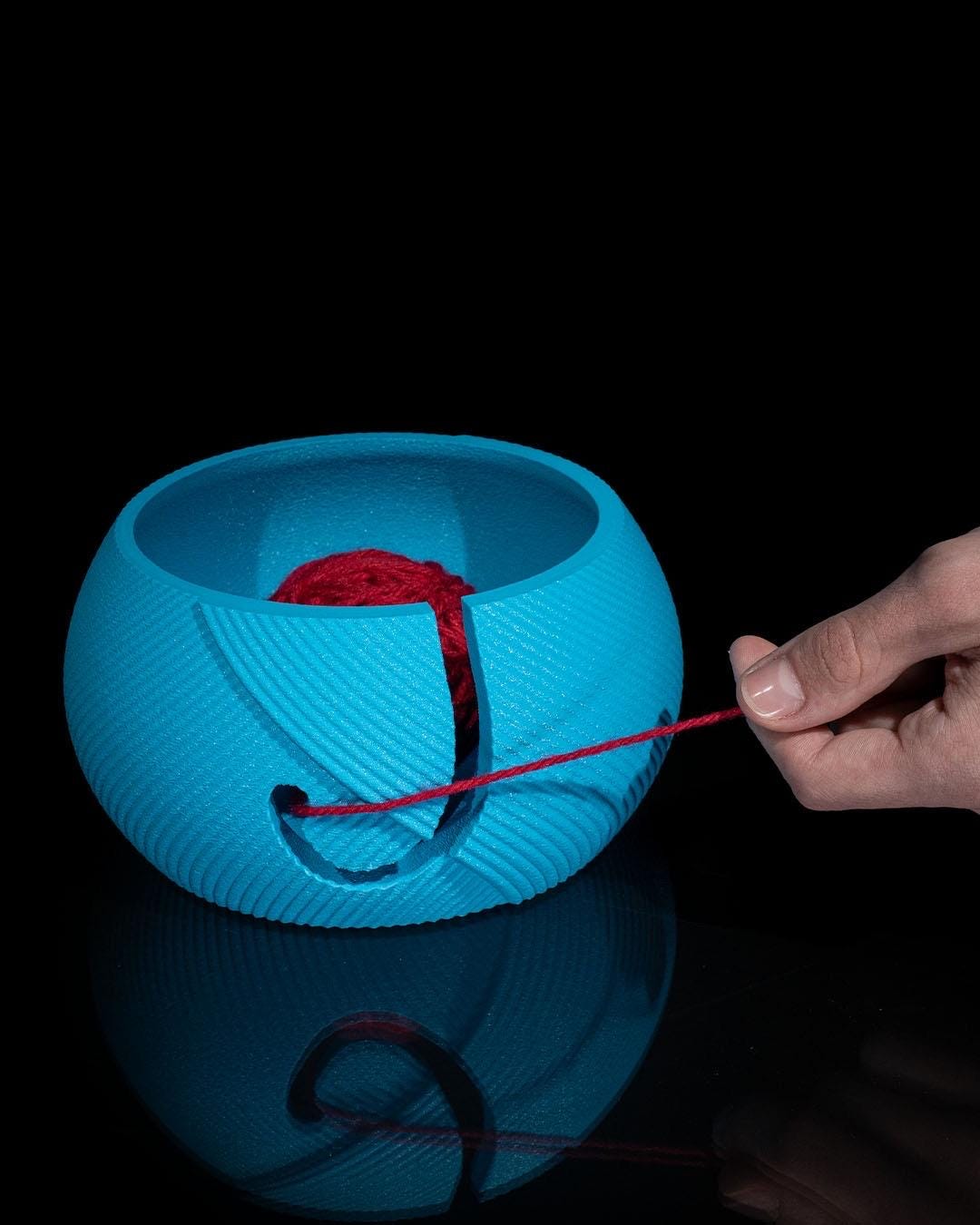 Colorful Yarn Bowl with Crochet Hook Holder Grip- 3D Printed Gift Set