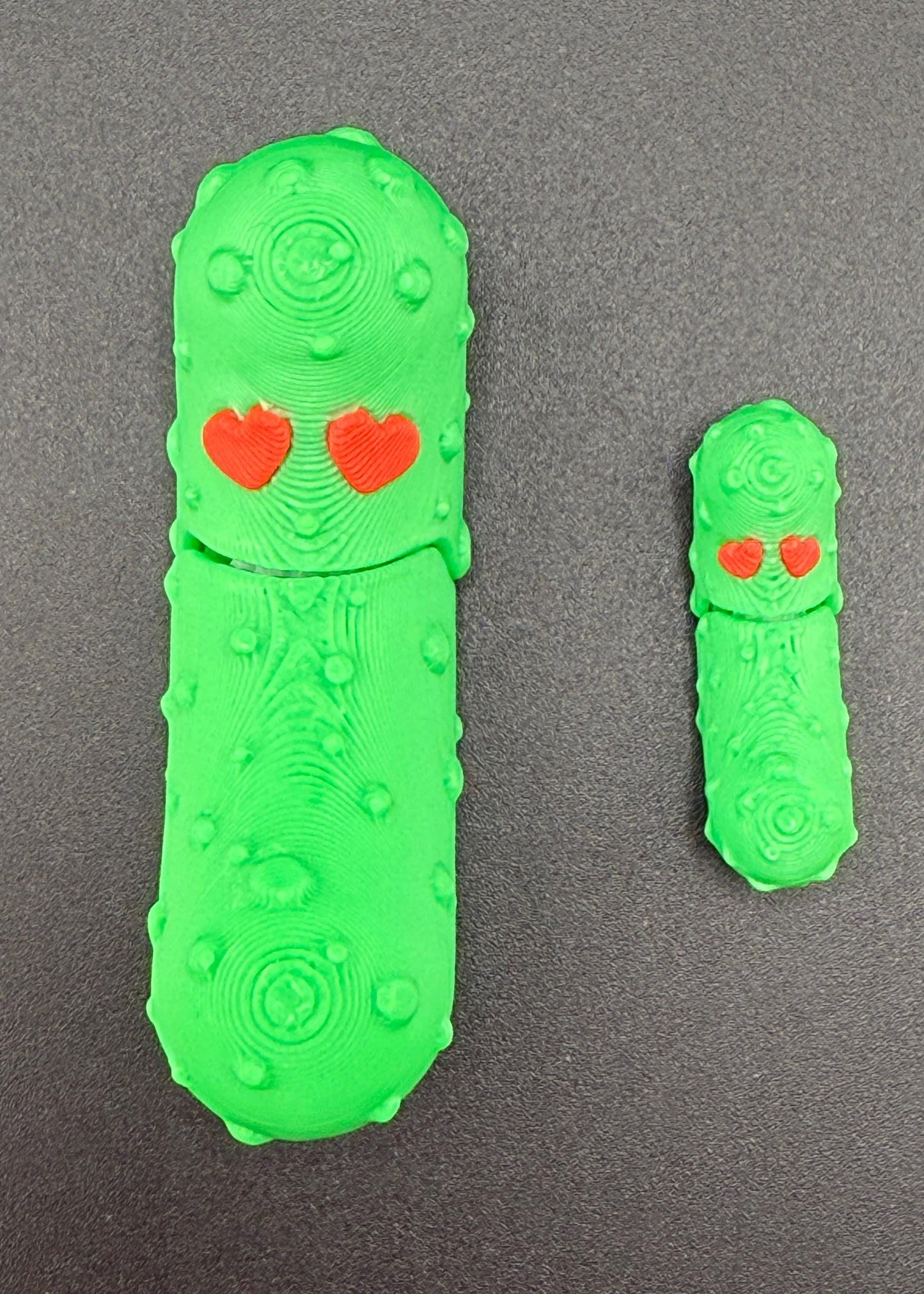 Heart Pickle and Micro Pack, Tickles the Pickle 3D Printed Articulating Fidget Toy, Unique 3D Printed Toy Gift Set for Boyfriend Girlfriend