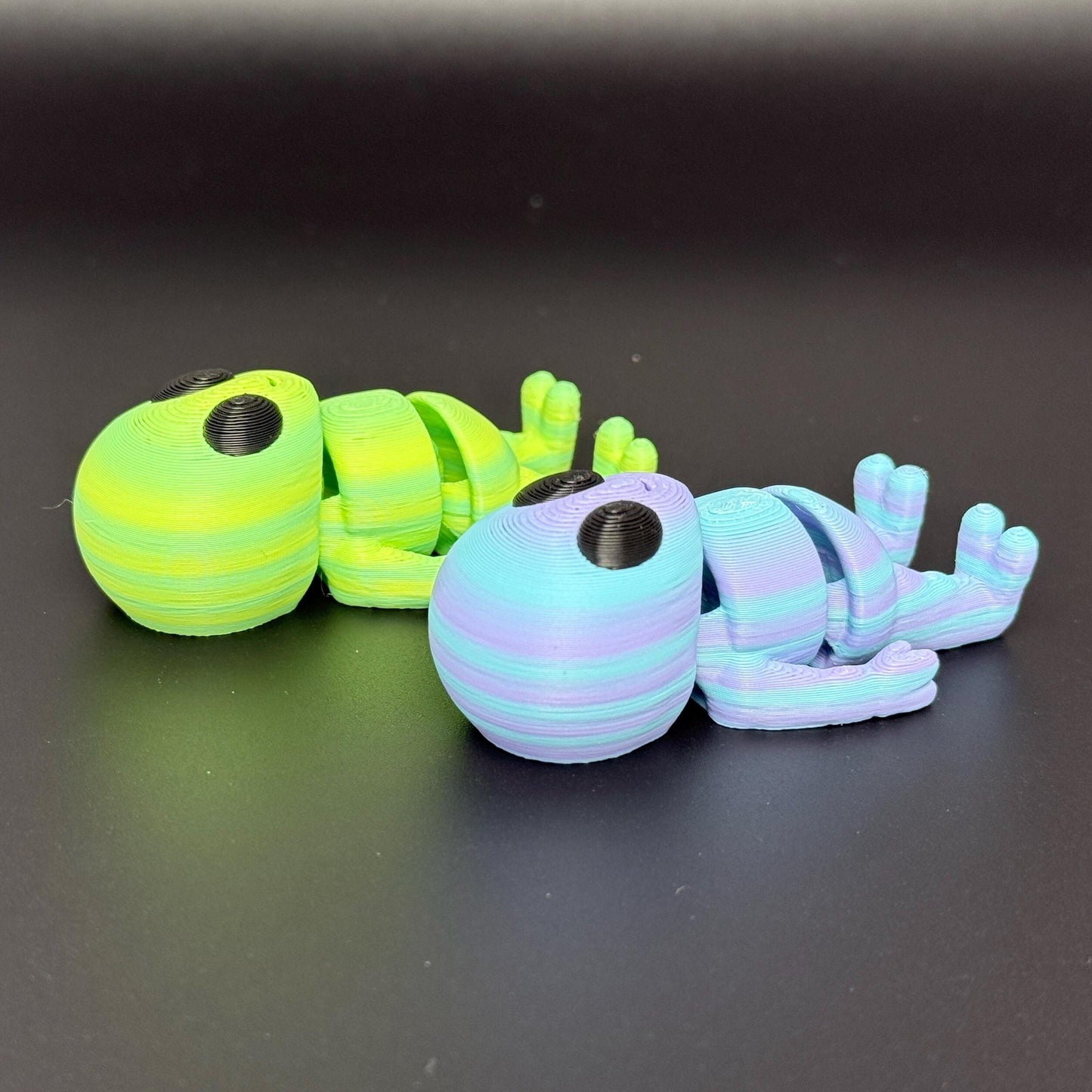 Alien Fidget Friend | Large 3D Printed Articulating Flexi Alien Keychain Figure | ZOU 3D Cute Alien | Baby Alien Gift | Stress Relief Toy