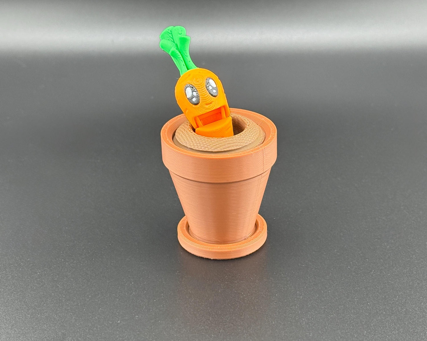 Cute Carrot Fidget Friend with Pot | 3D Printed Articulated Carrot | Flexi Carrot Toy | Choose Your Own Pot Color
