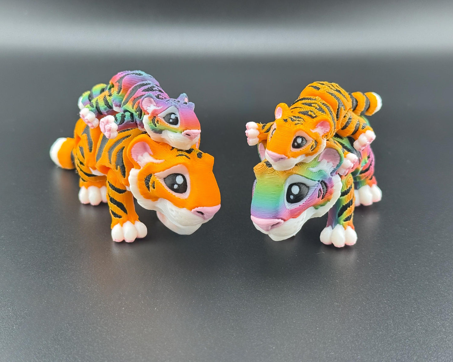 Articulated Tiger Desk Pet Fidget – Mini & Standard Sizes – Rainbow or Orange Colors – 3D Printed Sensory Toy – Designed by Matmire Makes