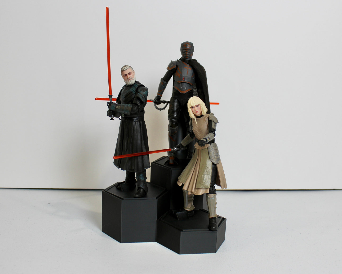 Hexagon Figure Display Stand: 6-Inch Scale Figures, Helmet Bases