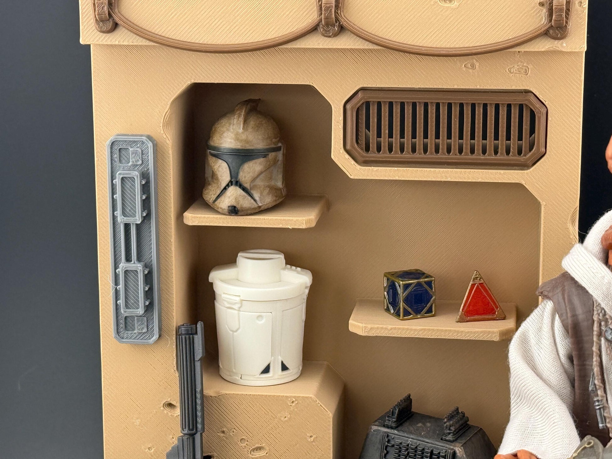 Lots of shelf space to maximize display possibilities!