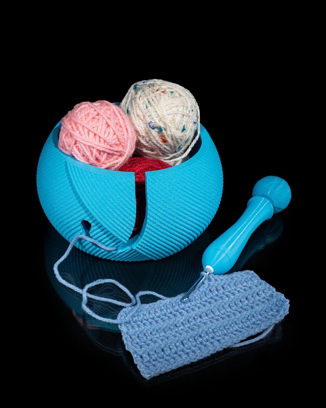 Colorful Yarn Bowl with Crochet Hook Holder Grip- 3D Printed Gift Set