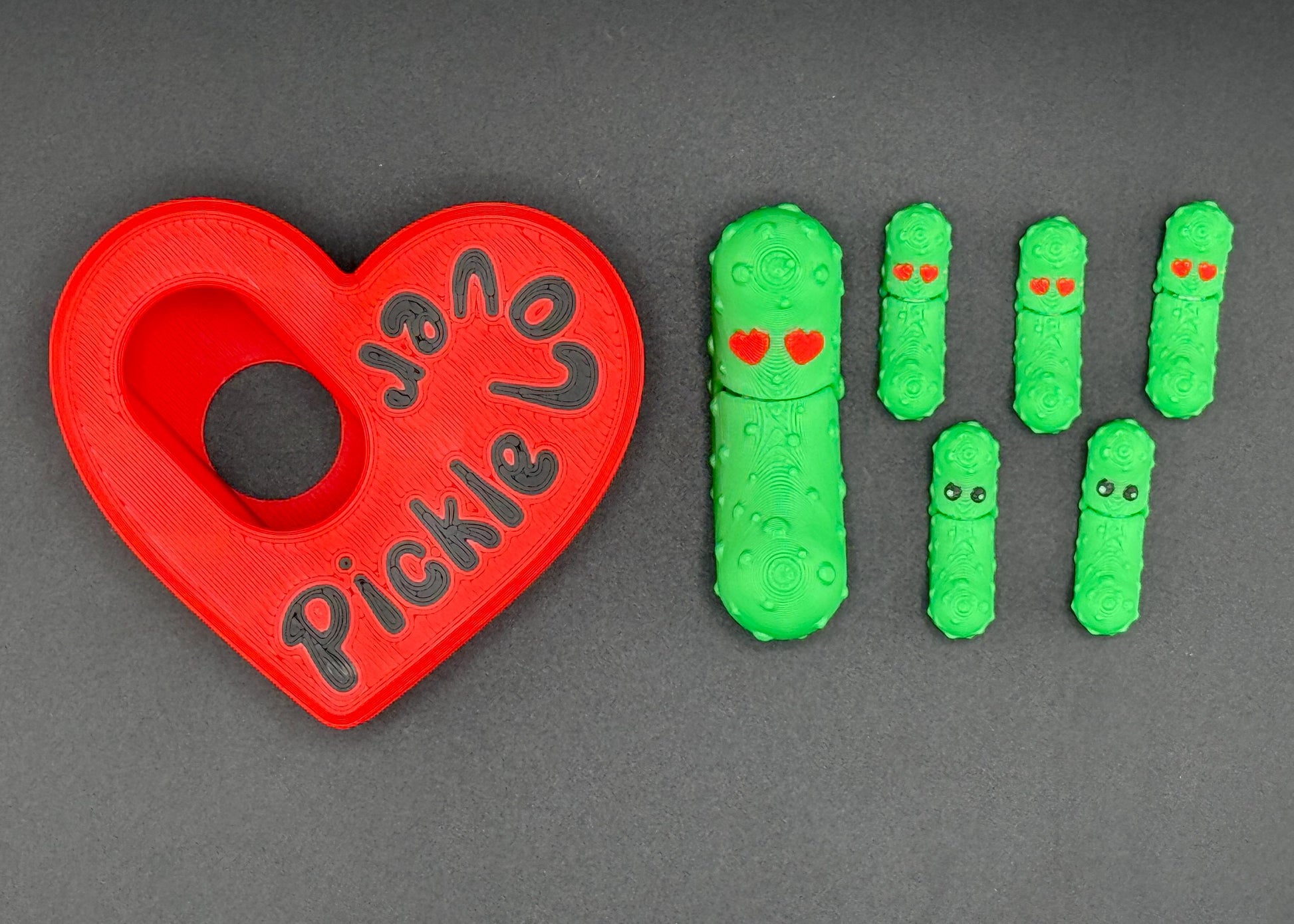 Heart Pickle and Micro Pack, Tickles the Pickle 3D Printed Articulating Fidget Toy, Unique 3D Printed Toy Gift Set for Boyfriend Girlfriend