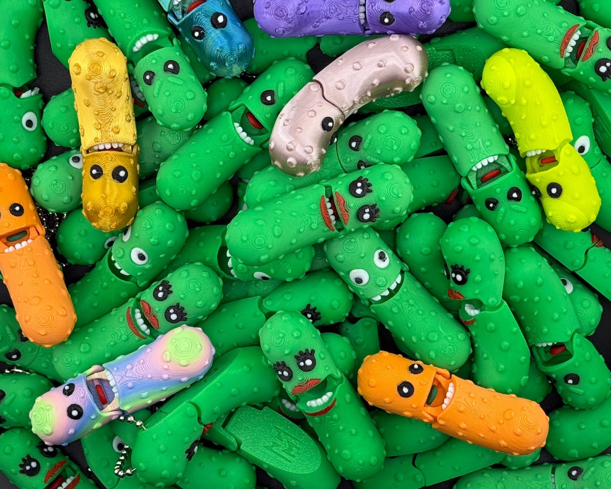 Pickle Expansion Mystery Pack, Tickles the Pickle 3D Printed Articulating Pickle Fidget Mystery Pack, Keychain Tag Accessory for Book Bag