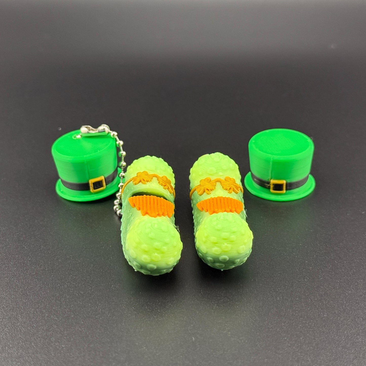 Irish Pickle w/ Pot of Gold Gift Set, Bearded Tickles the Pickle with Hat 3D Printed Articulating Fidget Toy, St. Patrick's Day Party Favor