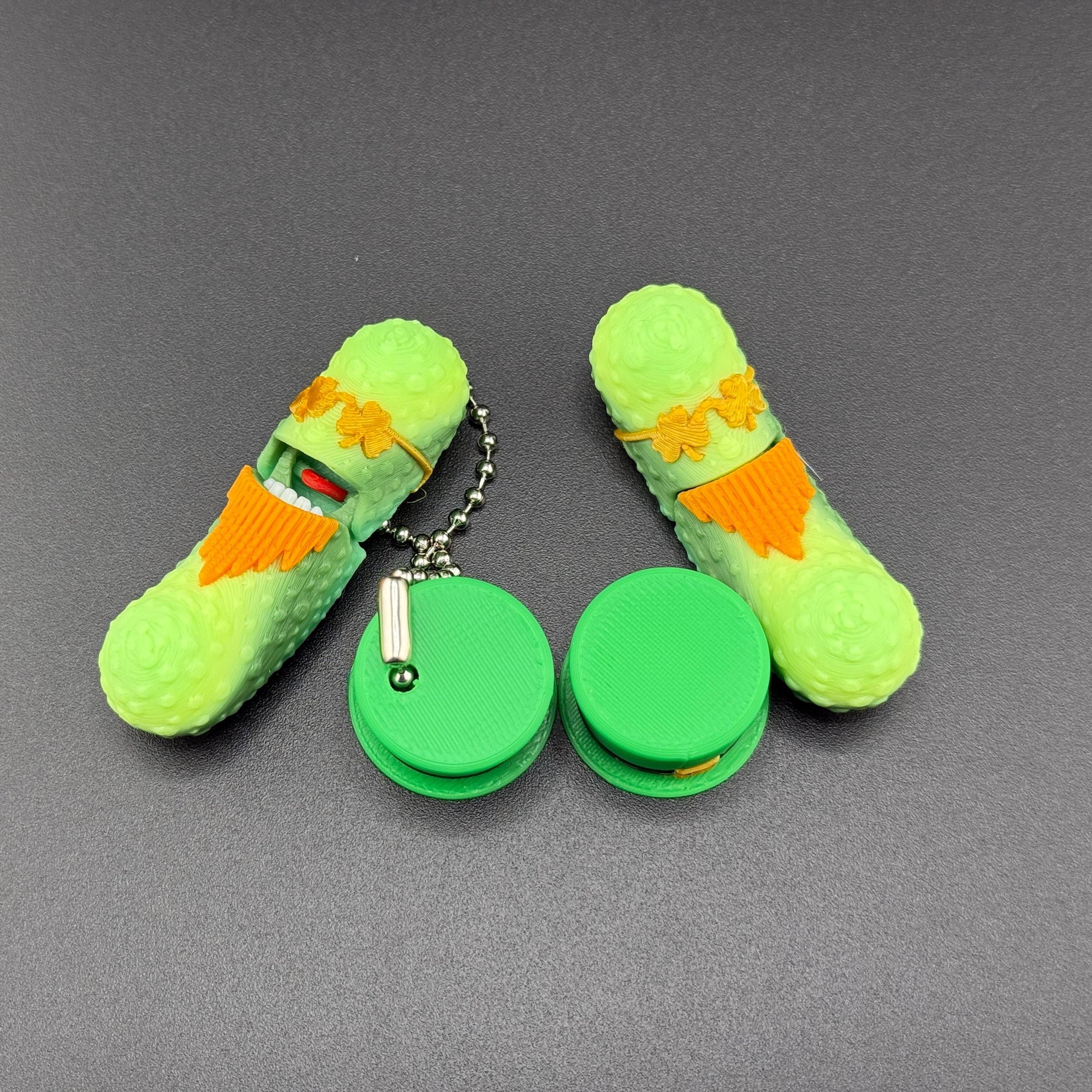 Irish Pickle w/ Pot of Gold Gift Set, Bearded Tickles the Pickle with Hat 3D Printed Articulating Fidget Toy, St. Patrick's Day Party Favor
