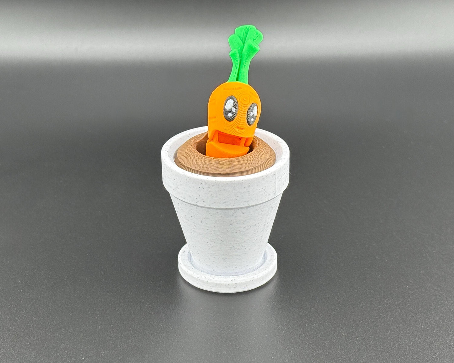 Cute Carrot Fidget Friend with Pot | 3D Printed Articulated Carrot | Flexi Carrot Toy | Choose Your Own Pot Color
