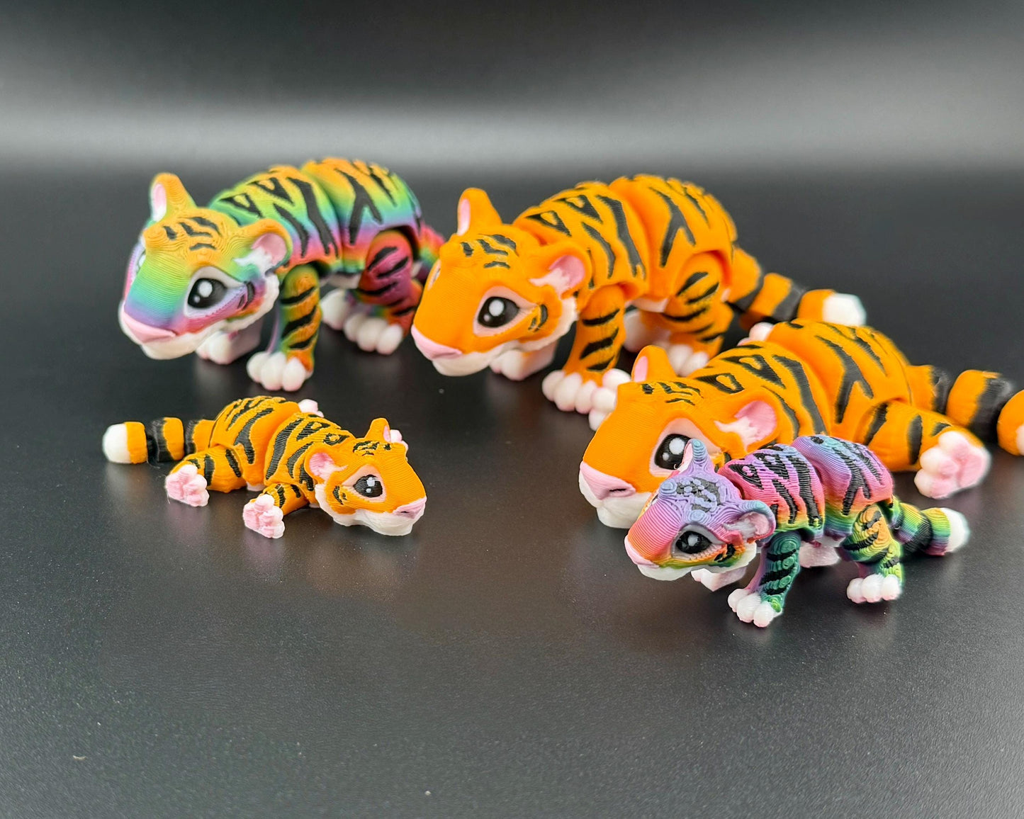 Articulated Tiger Desk Pet Fidget – Mini & Standard Sizes – Rainbow or Orange Colors – 3D Printed Sensory Toy – Designed by Matmire Makes