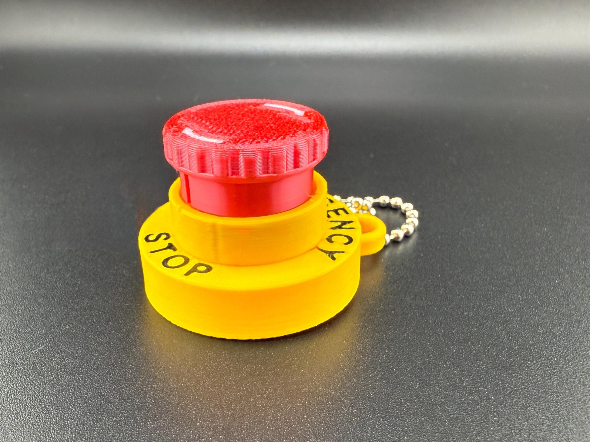 Emergency Stop Button Fidget Clicker Keychain, Loud Mechanical Switch, Stress Relief Gadget, Novelty Desk Toy, Fun Gift for Adults