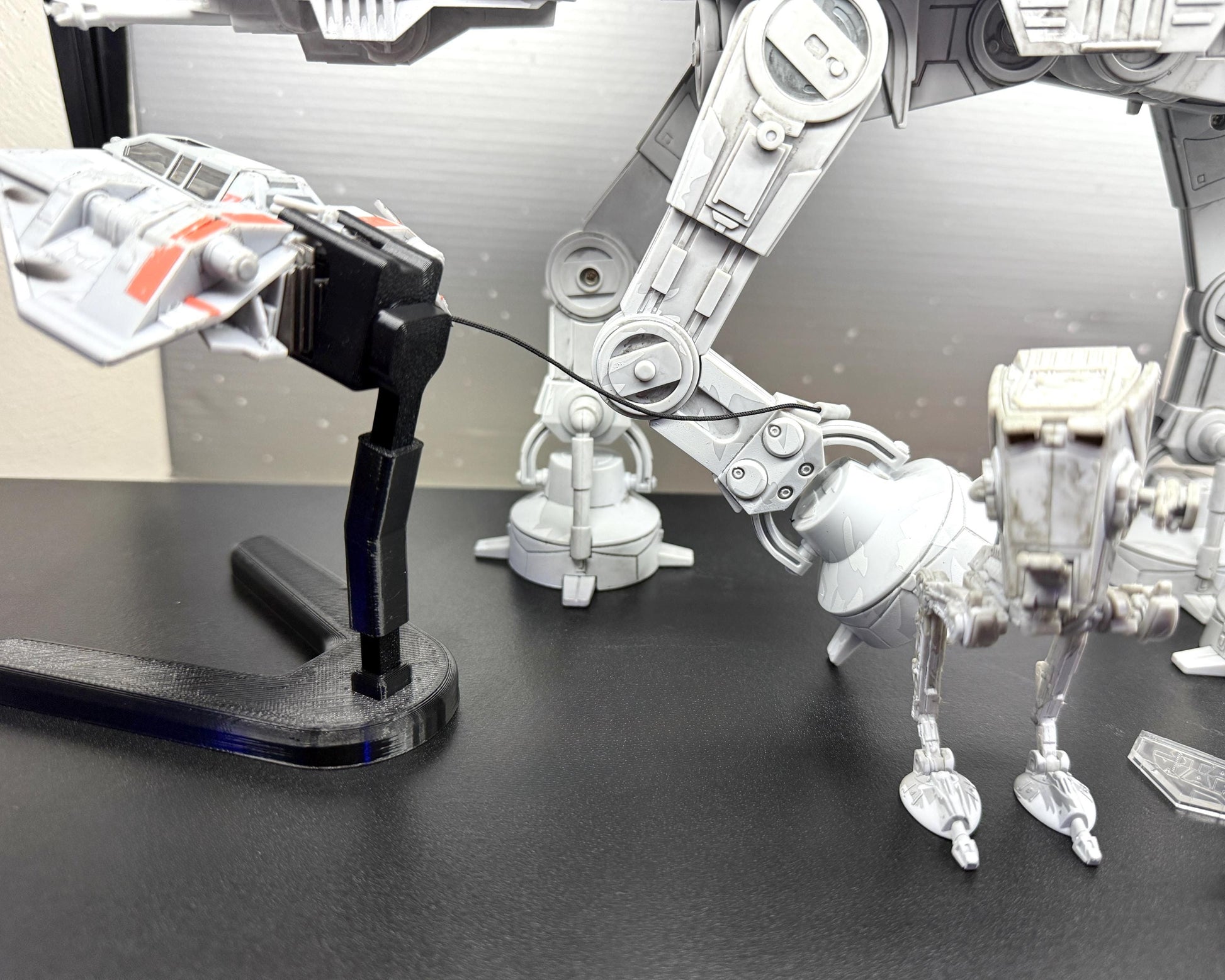 Snowspeeder Flight Stand for Micro Galaxy Squadron | Cosmic Swap Flight Stands | Fixed-Height, Multi-Height, Dynamic Packs | Black or White