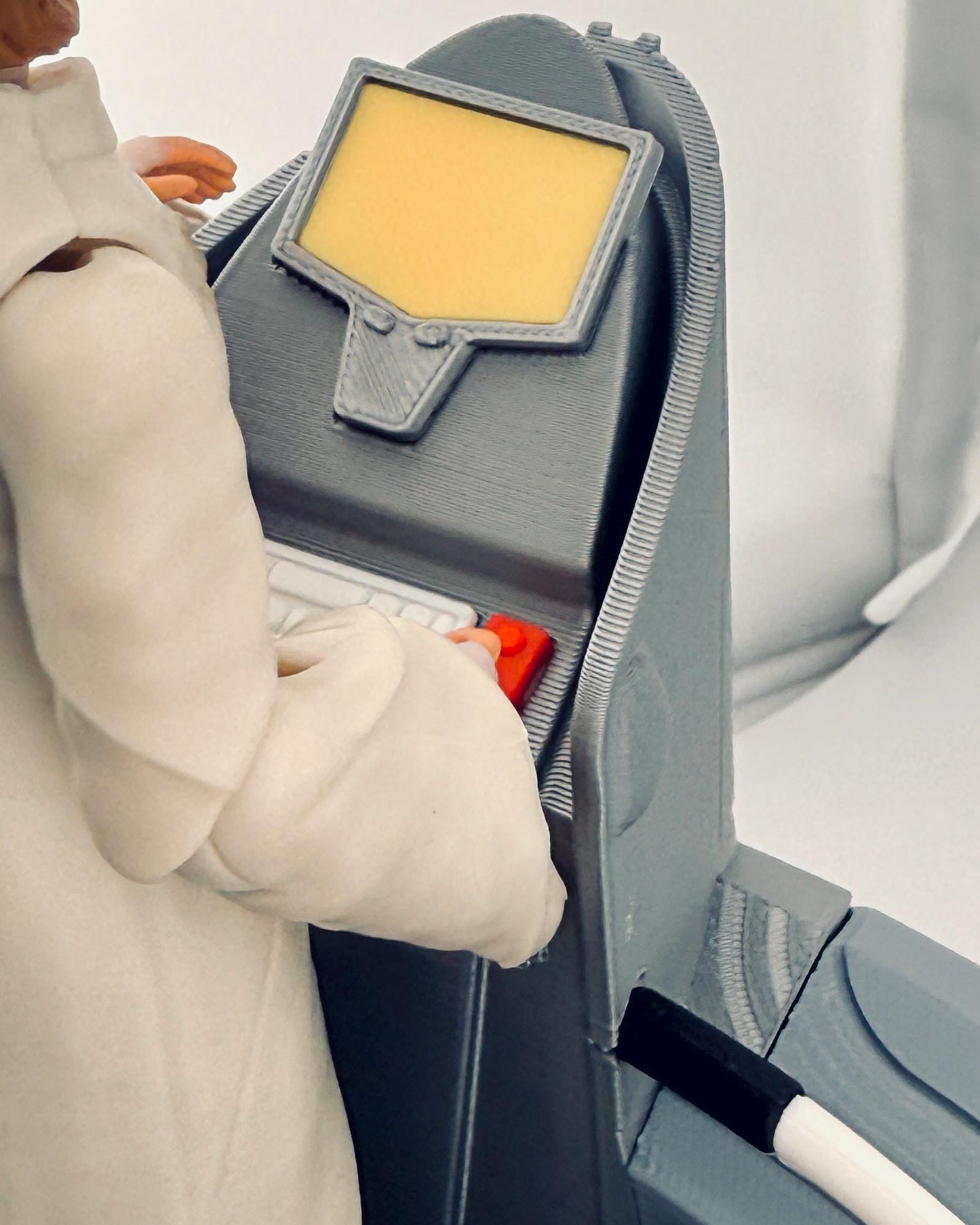 Senate Pod Diorama 1/12 Scale | Star Wars Black Series Display Stand 6 Inch Figure Diorama | Model Kit and Size Options | Landspeeder Luke