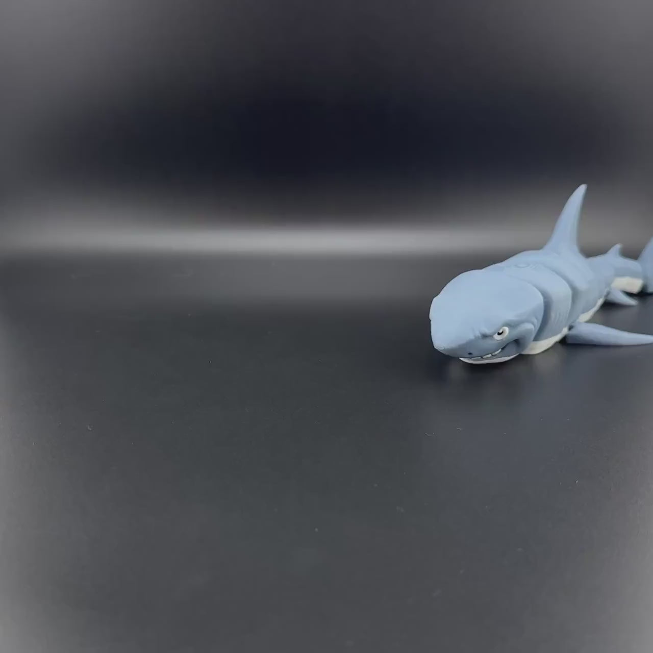 Great White Shark Fidget Friend, Flexi Articulated Sensory Toy, 3D Printed Animal Toy, Wiggle Gift for Teacher Counselor Toy
