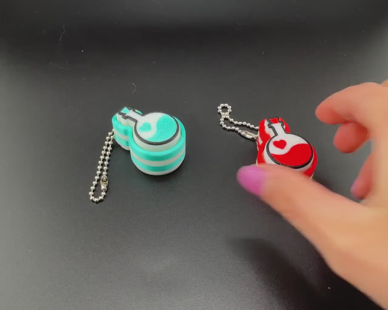 Love Potion Clicker Toy –Clicky Loud Mechanical Switch Fidget –Stress Relief Desk Toy, Anxiety Fidget, Cute Novelty Gift, Office Desk Fidget